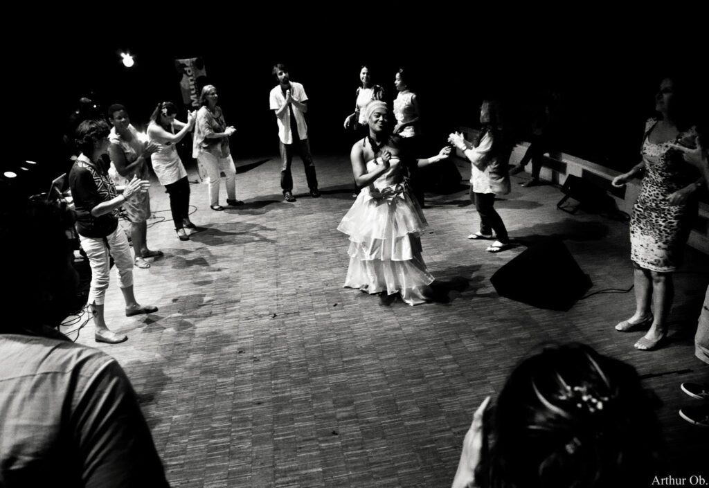 Espirito Mundo Festivals